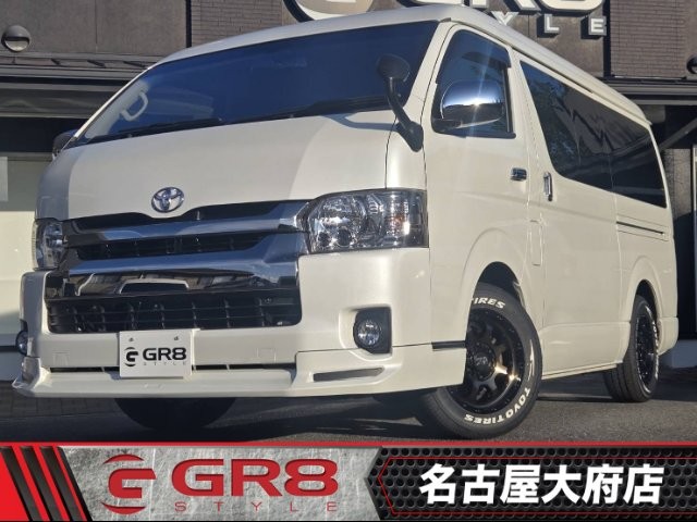Toyota Hiace V