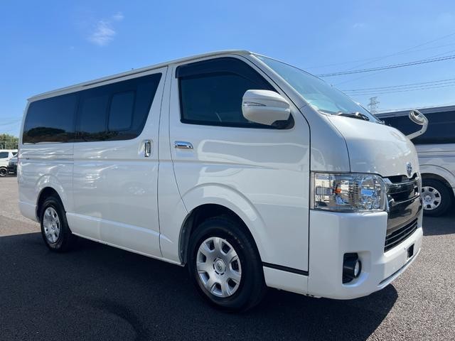 2018 Toyota Hiace V
