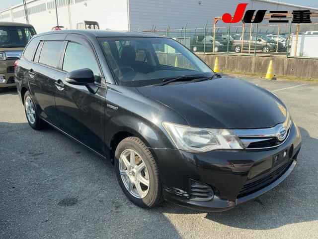 Toyota Fielder HV