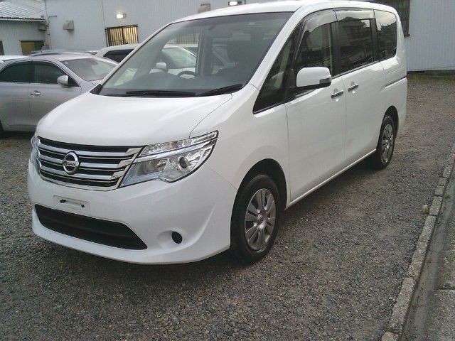 2015 Nissan Serena