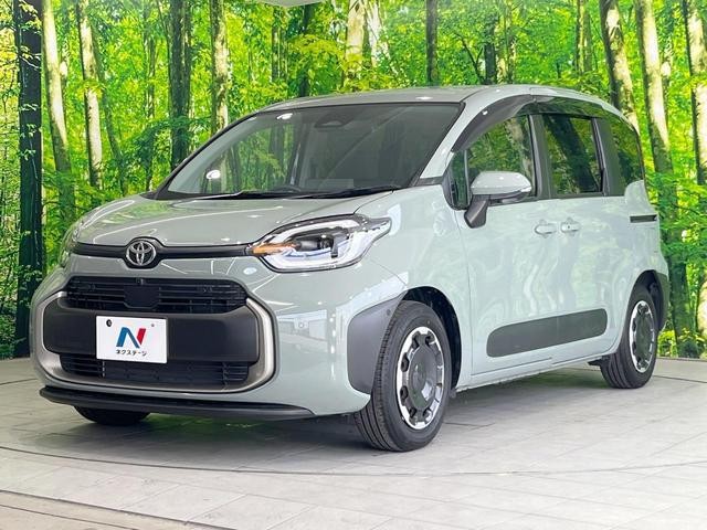 Toyota Sienta HV