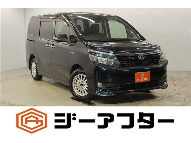 Toyota Voxy HV