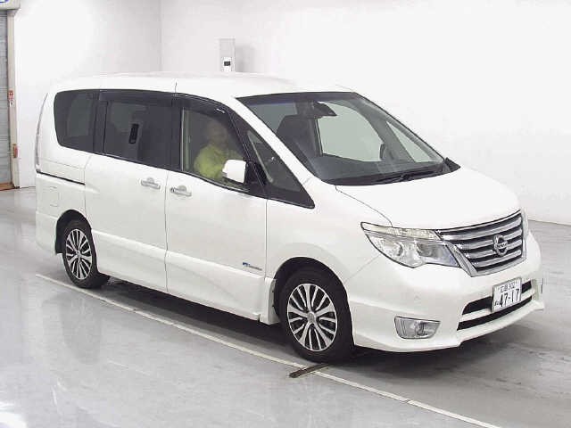 2014 Nissan Serena HV