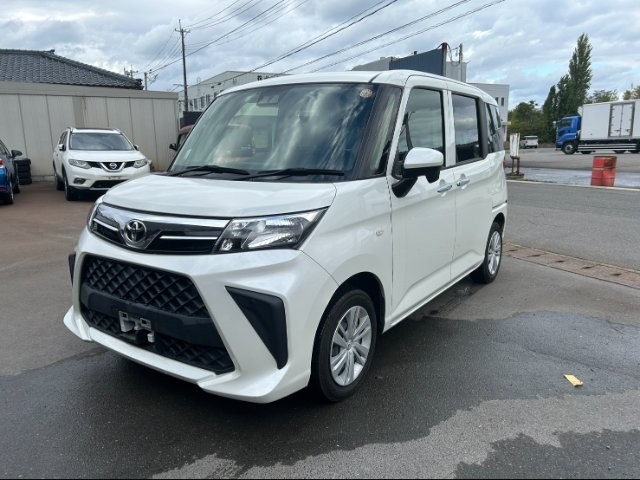 2022 Toyota Roomy