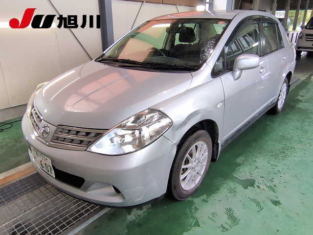 2010 Nissan Tiida Latio