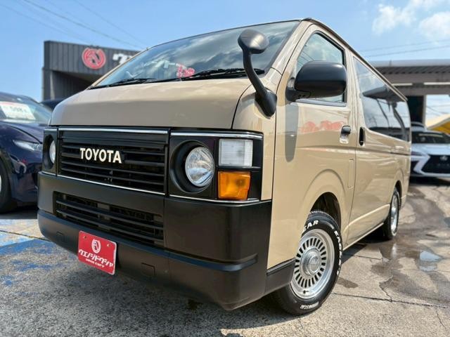 Toyota Hiace V