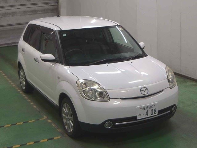 2010 Mazda Verisa