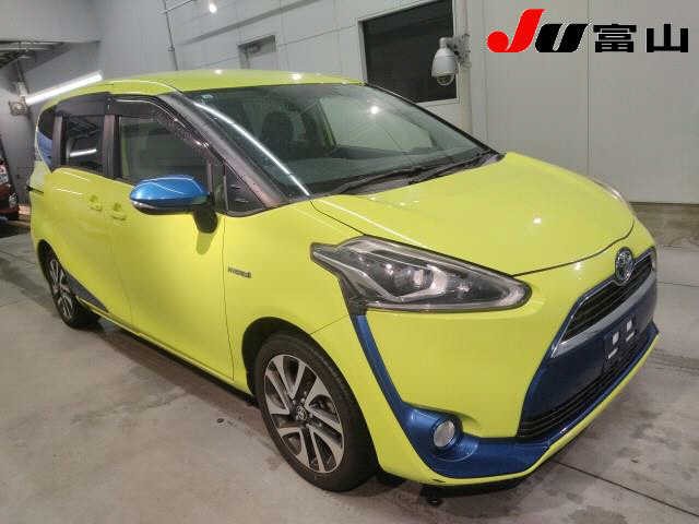 2016 Toyota Sienta HV