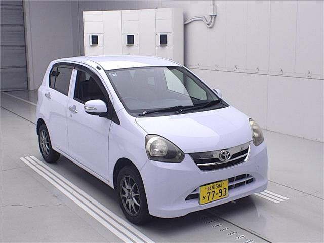 2012 Toyota Pixis Epoch