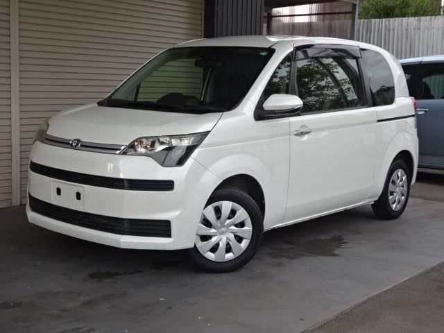 2015 Toyota Spade