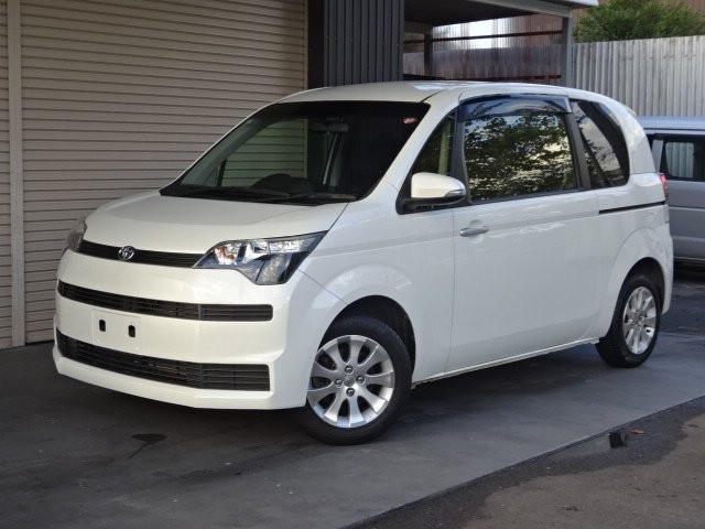 2013 Toyota Spade