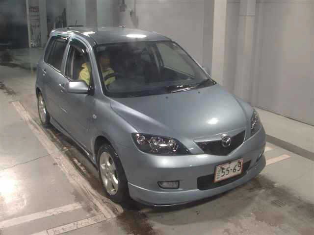 2003 Mazda Demio