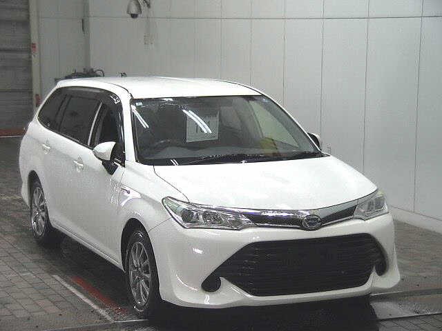 Toyota Fielder HV