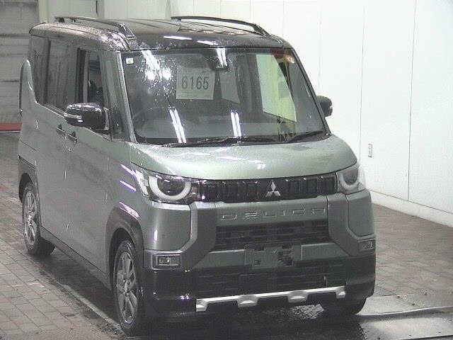 2024 Mitsubishi Delica Mini