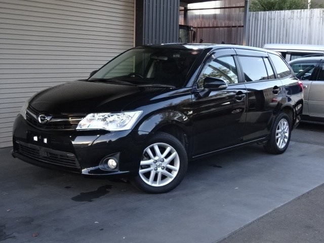 Toyota Fielder