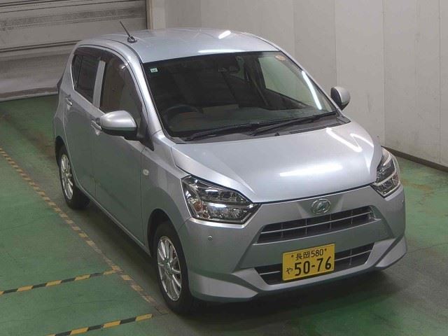 2017 Daihatsu Mira ES