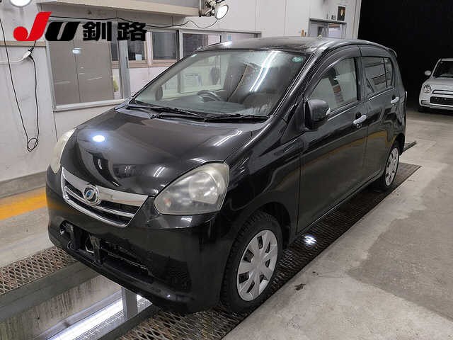 2011 Daihatsu Mira ES
