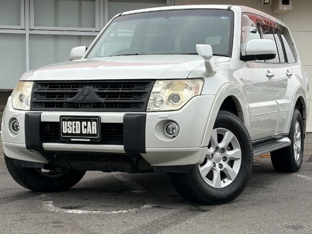 2011 Mitsubishi Pajero