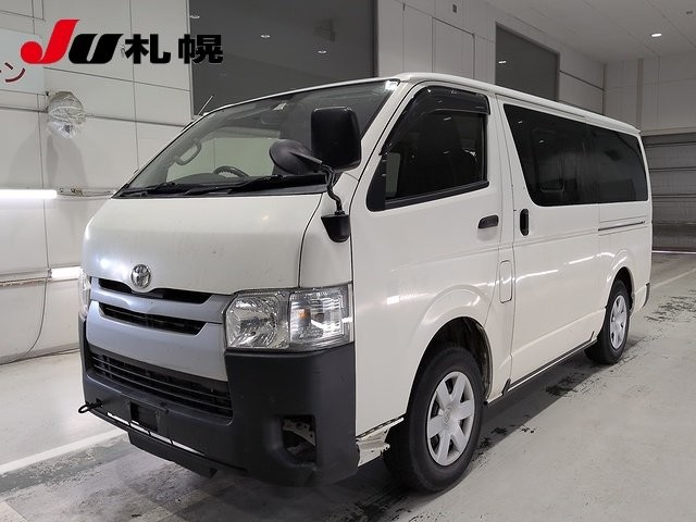 Toyota Hiace V