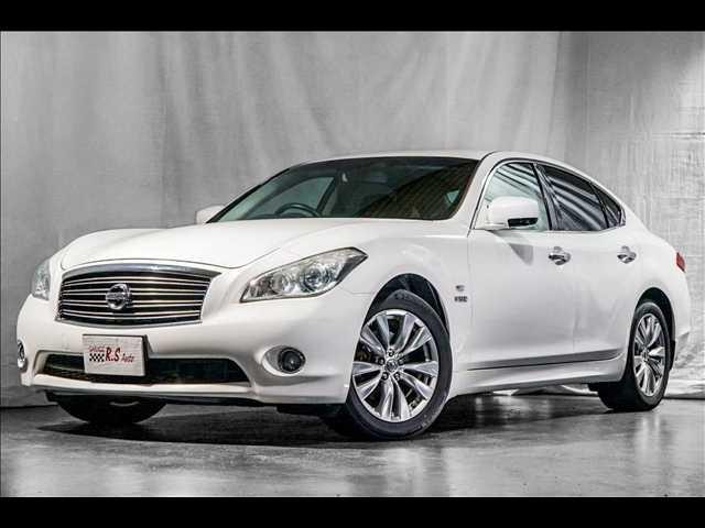 Nissan Fuga HV