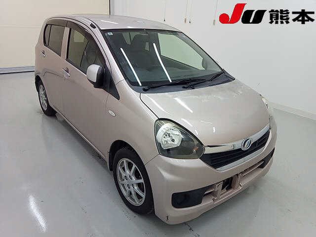 Daihatsu Mira ES