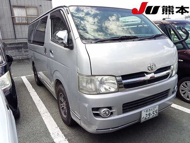 Toyota Hiace V