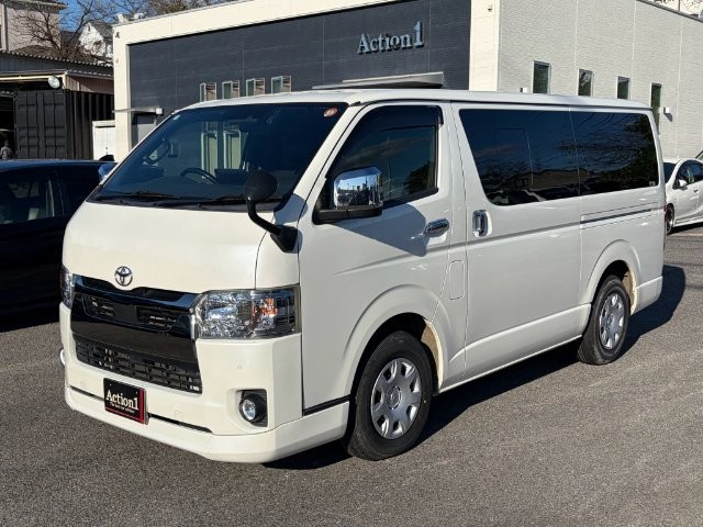 Toyota Hiace V