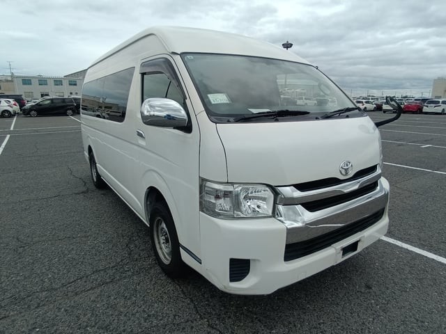 2015 Toyota Hiace W