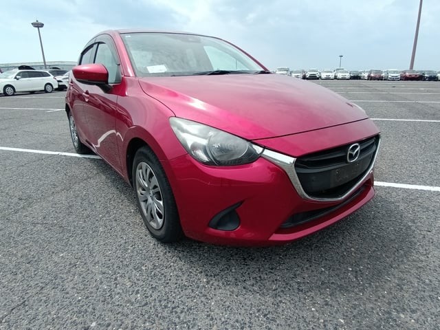 2017 Mazda Demio