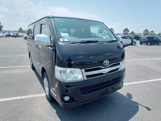 2012 Toyota Hiace V