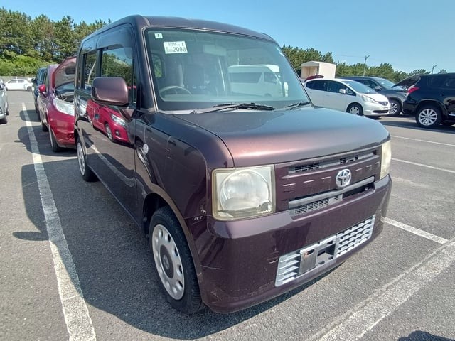 2014 Toyota Pixis Space