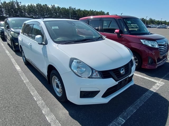 2021 Nissan NV150 AD