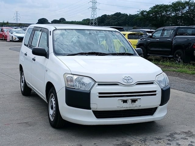 2016 Toyota Succeed