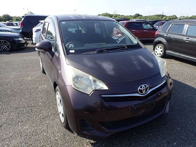 2011 Toyota Ractis
