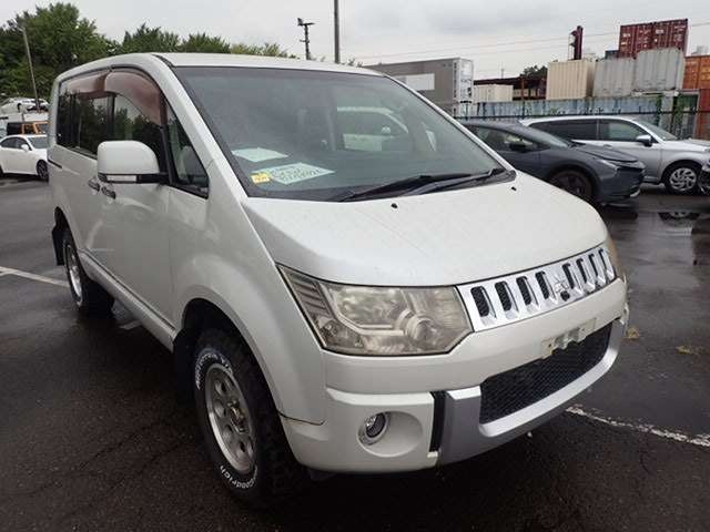 2007 Mitsubishi Delica D5