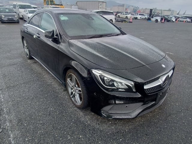 2016 Mercedes-Benz CLA180