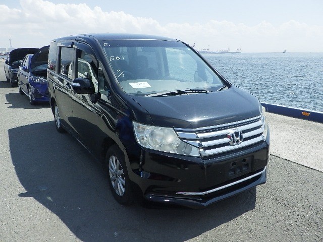 2013 Honda Step Wagon