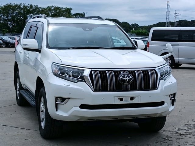 2022 Toyota Land Cruiser Prado