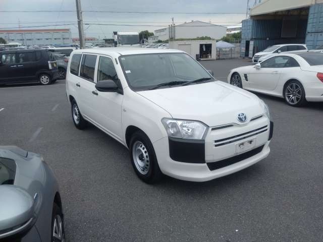 2023 Toyota Probox HV