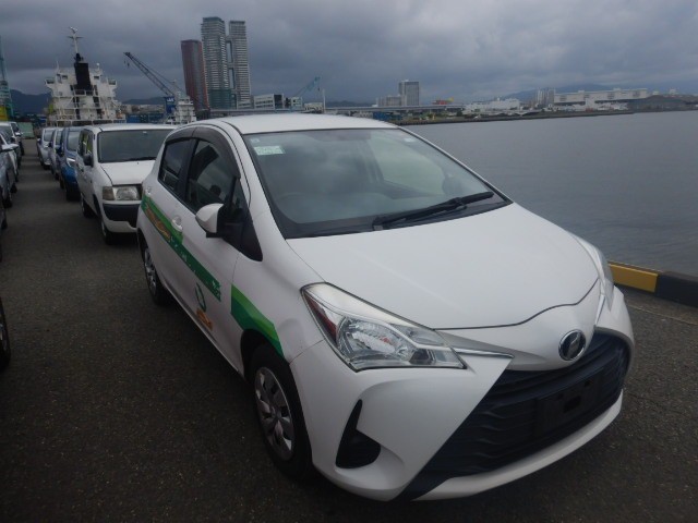 2017 Toyota Vitz