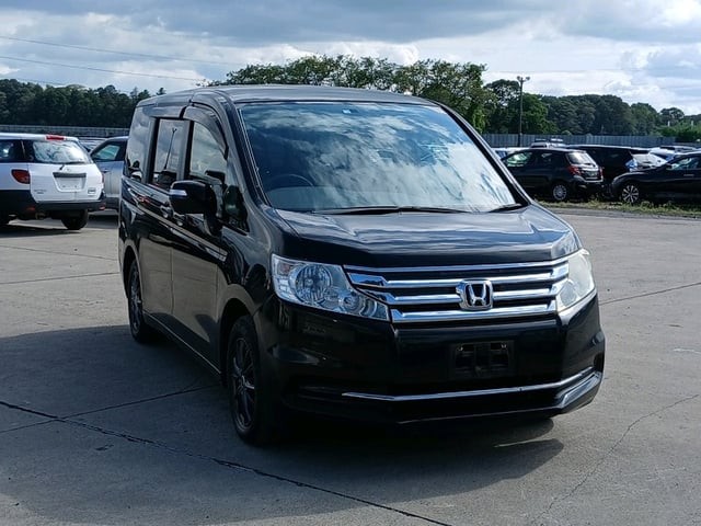 2013 Honda Step Wagon