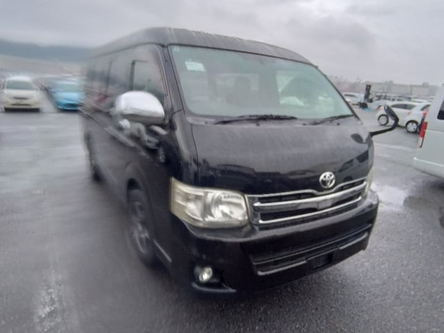 2013 Toyota Hiace W