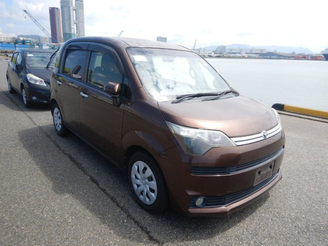 2015 Toyota Spade