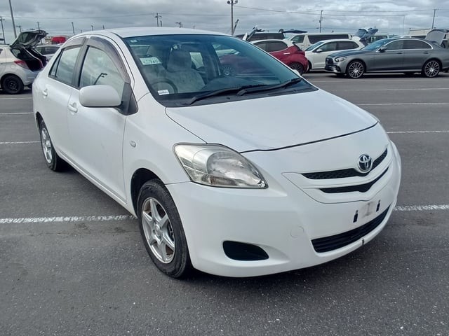 2006 Toyota Belta