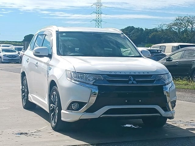 2016 Mitsubishi Outlander Phev