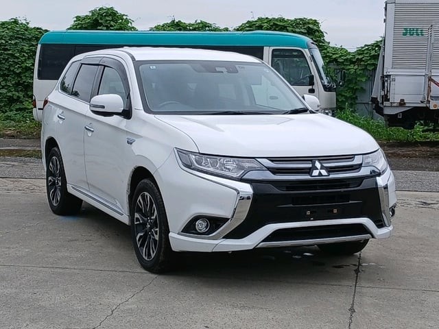2018 Mitsubishi Outlander Phev