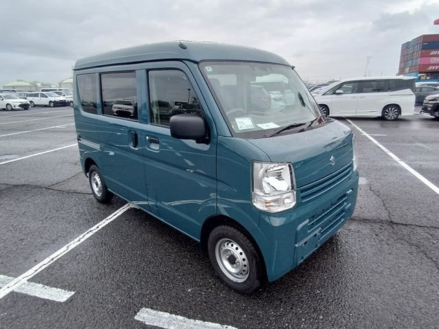 2025 Suzuki Every