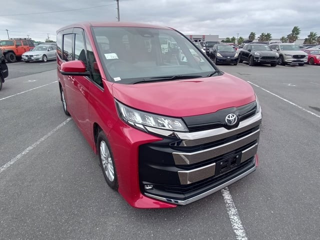 2023 Toyota Noah