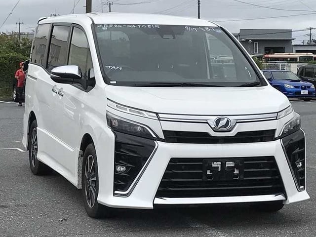 2019 Toyota Voxy