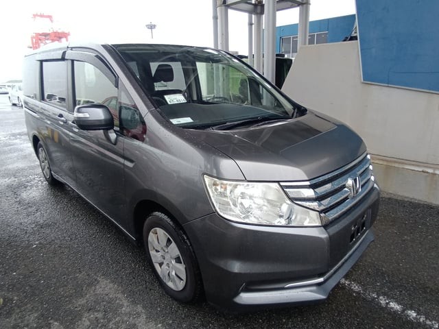 2013 Honda Step Wagon